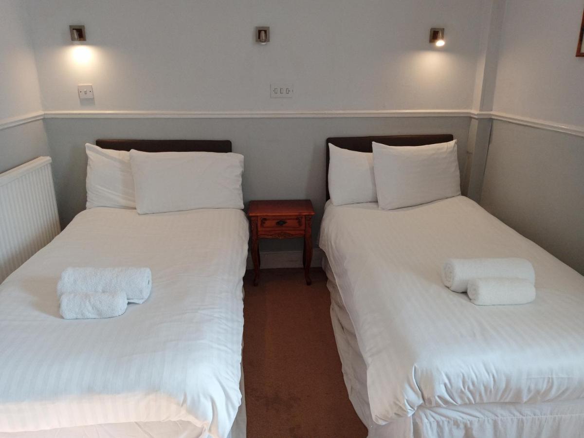 Blue Bell Hotel Belford Luaran gambar