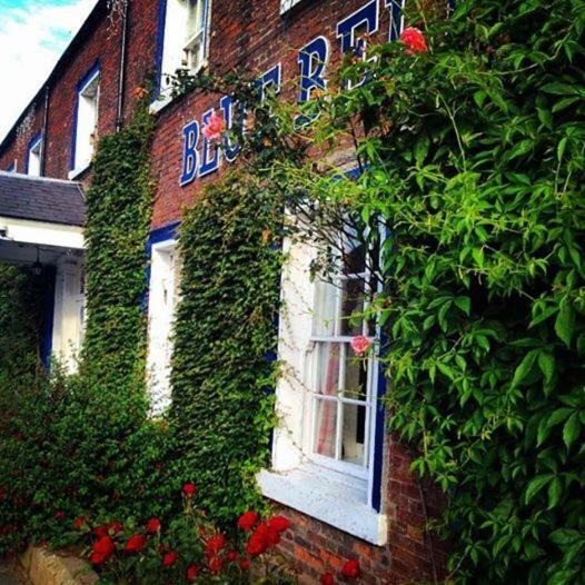 Blue Bell Hotel Belford Luaran gambar